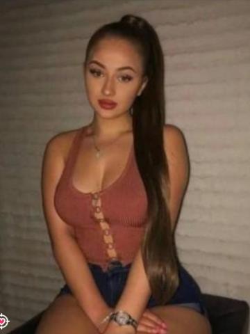 Акико Аппетитная Брюнетка фото 2